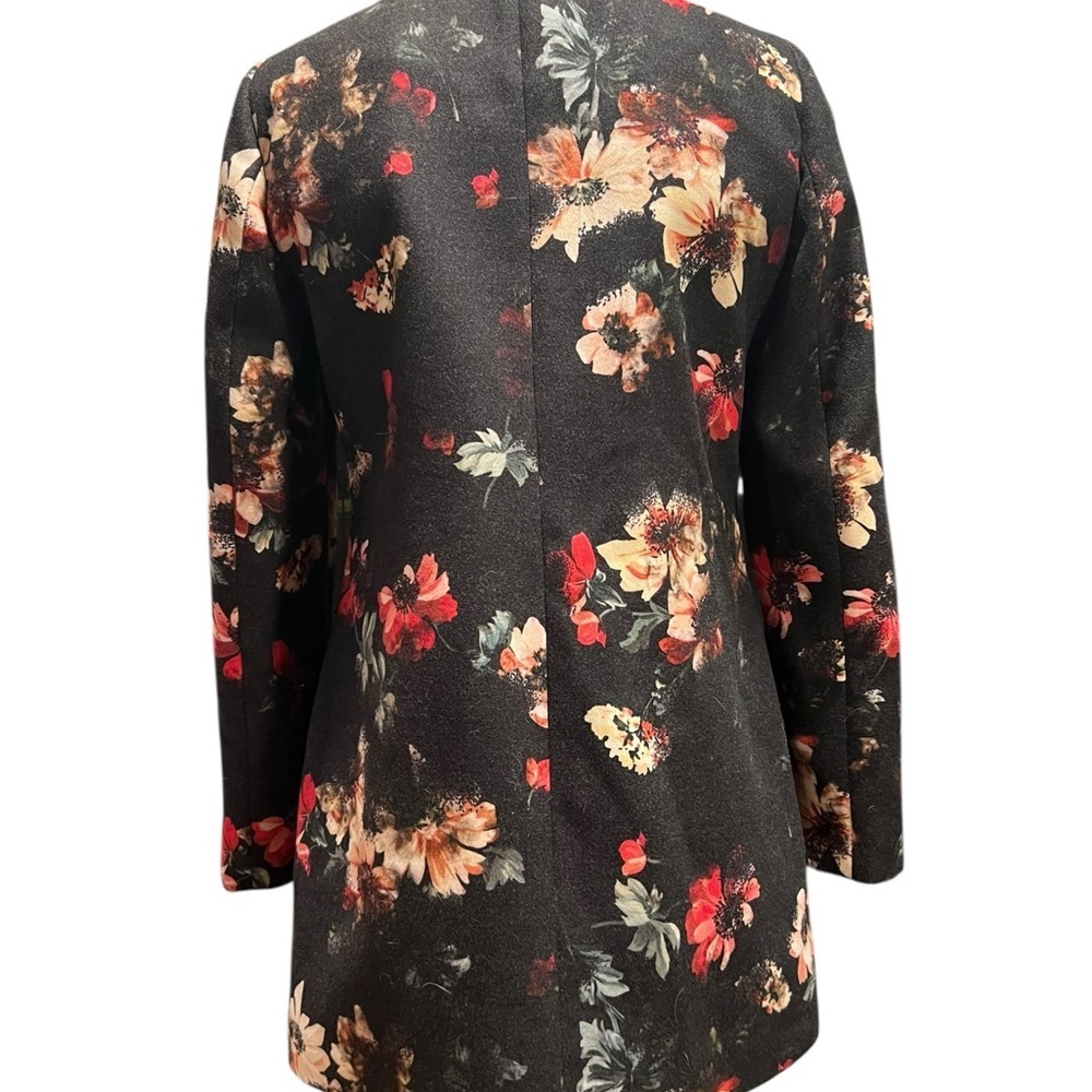 Liu Jo Black Floral Women's Blazer size Eu 40 US Size 8 see measurements. - Picture 4 of 8